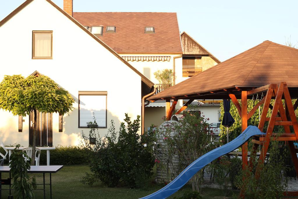 Marietta Apartman Hévíz Chambre photo